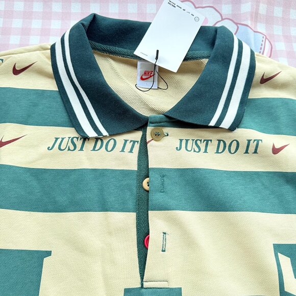 Nike x CPFM Logo Printed Lapel Sweatshirt - Picture 3 of 5